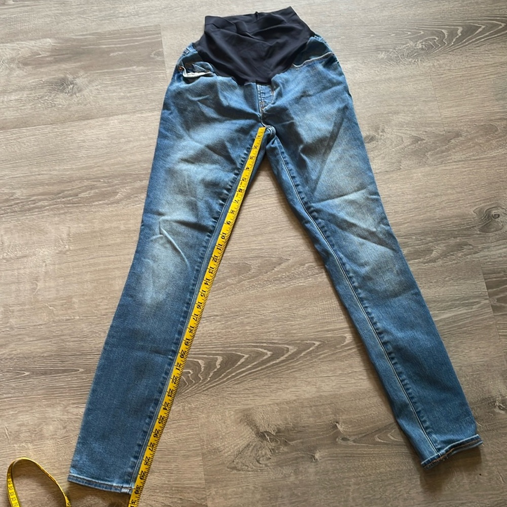 Old Navy Maternity Skinny Jeans